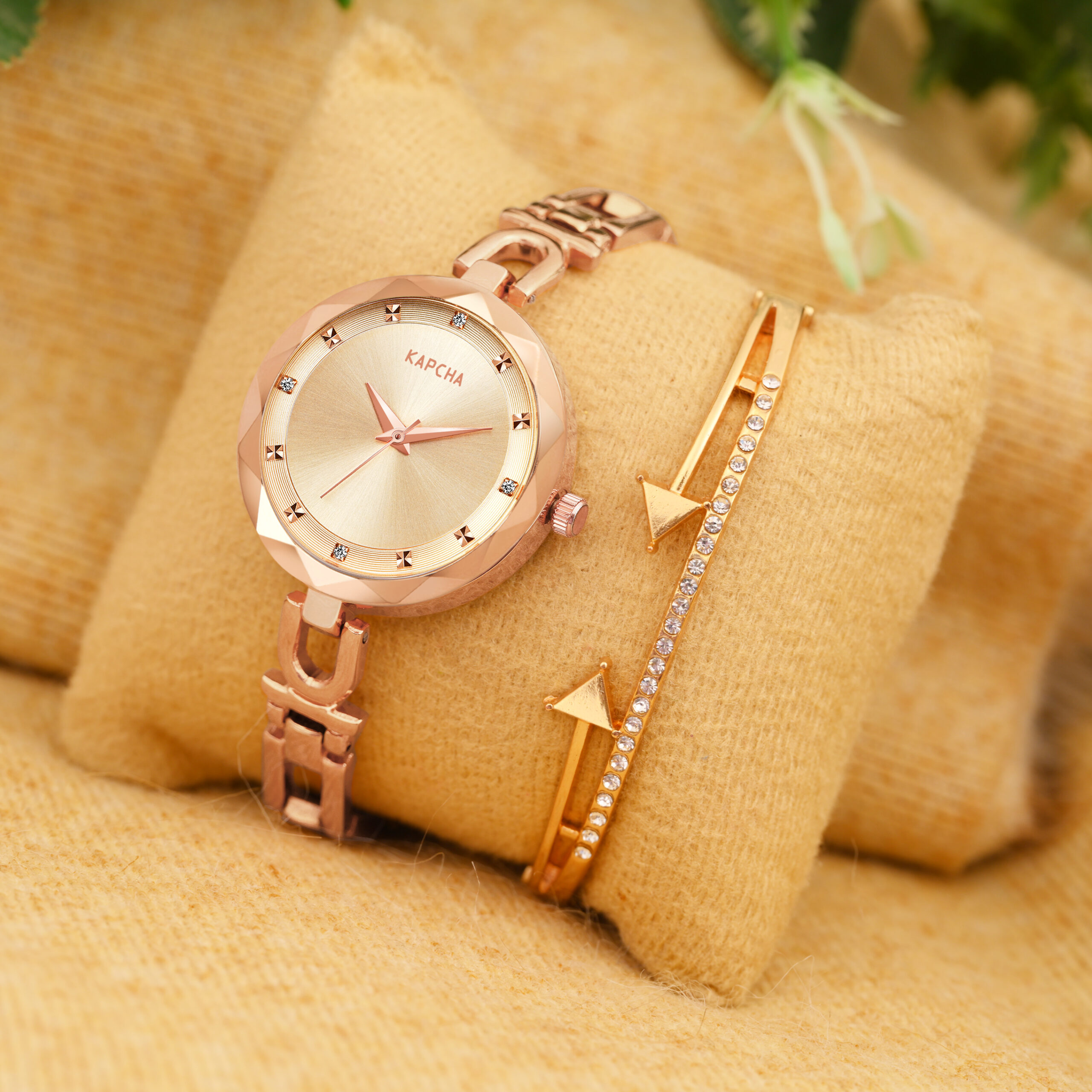 KAPCHA Versatile Stylish Women's Mesh Strap Watch with Golden Stone Charm Bracelet, Round Dial Shape, Quartz Movement.