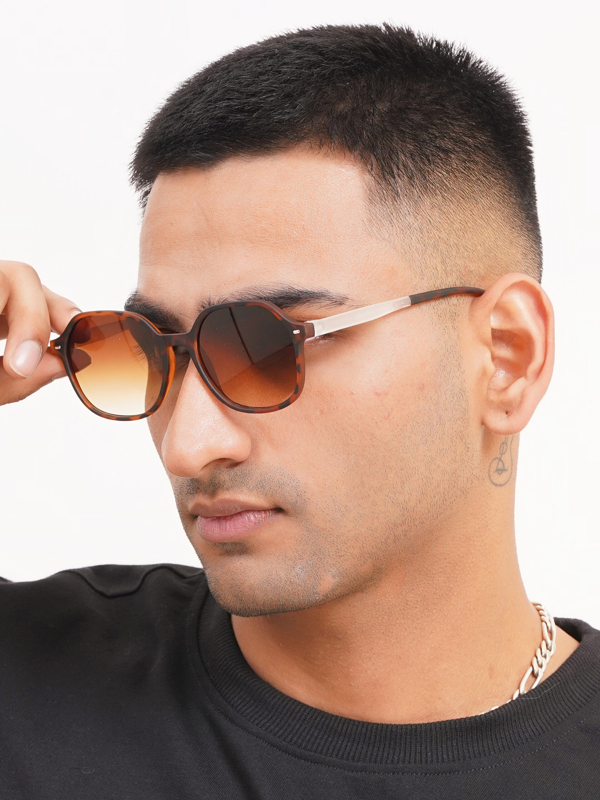 KAPCHA Men's Round Sunglasses, UV Protected Lens, Brown Toned Frame, Trendy Design, Leather Case - Image 7