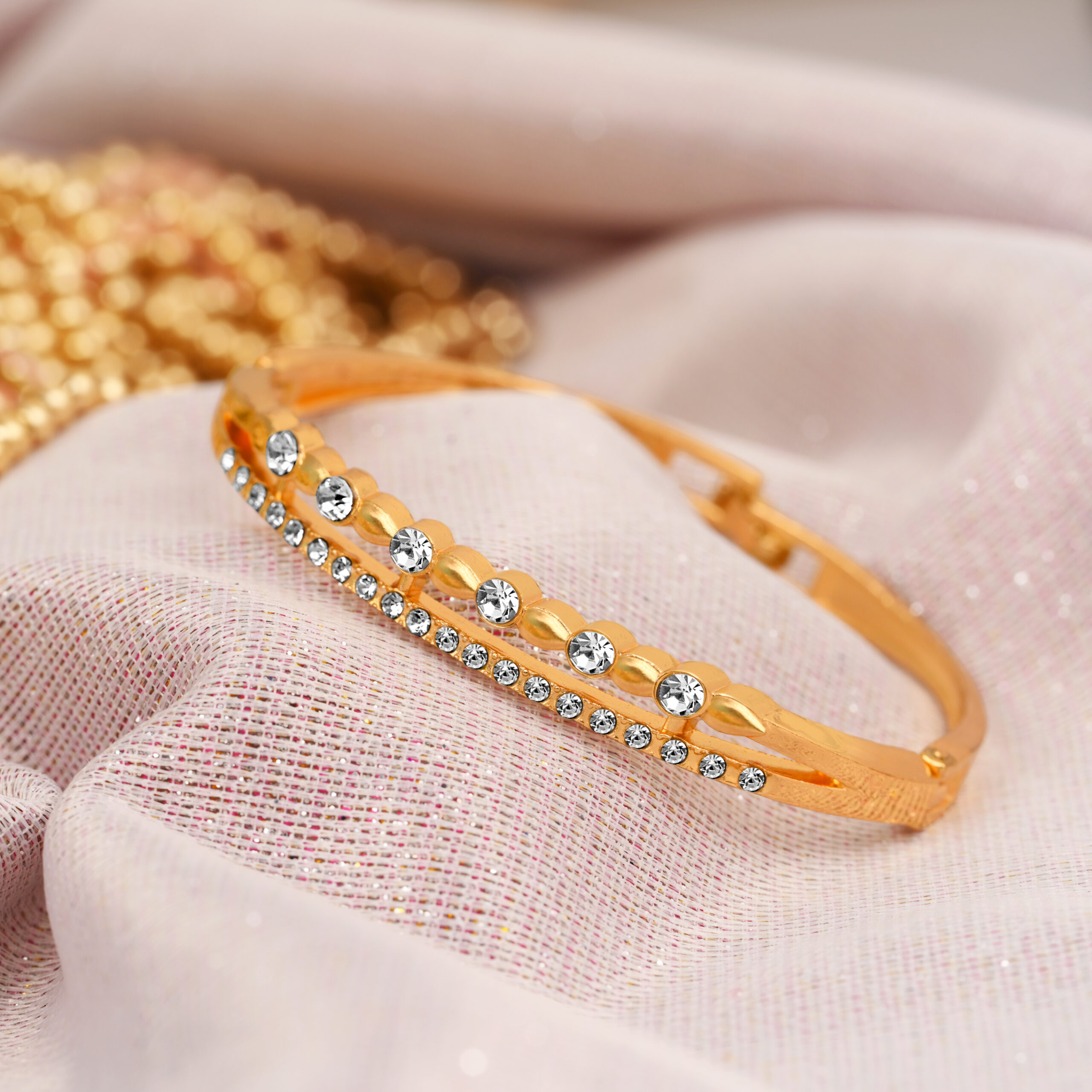 KAPCHA Versatile Stylish Women's Mesh Chain Strap Watch Golden Stone Gifting Bracelet, Round Dial Shape, Quartz Movement Adjustable Strap - Image 7