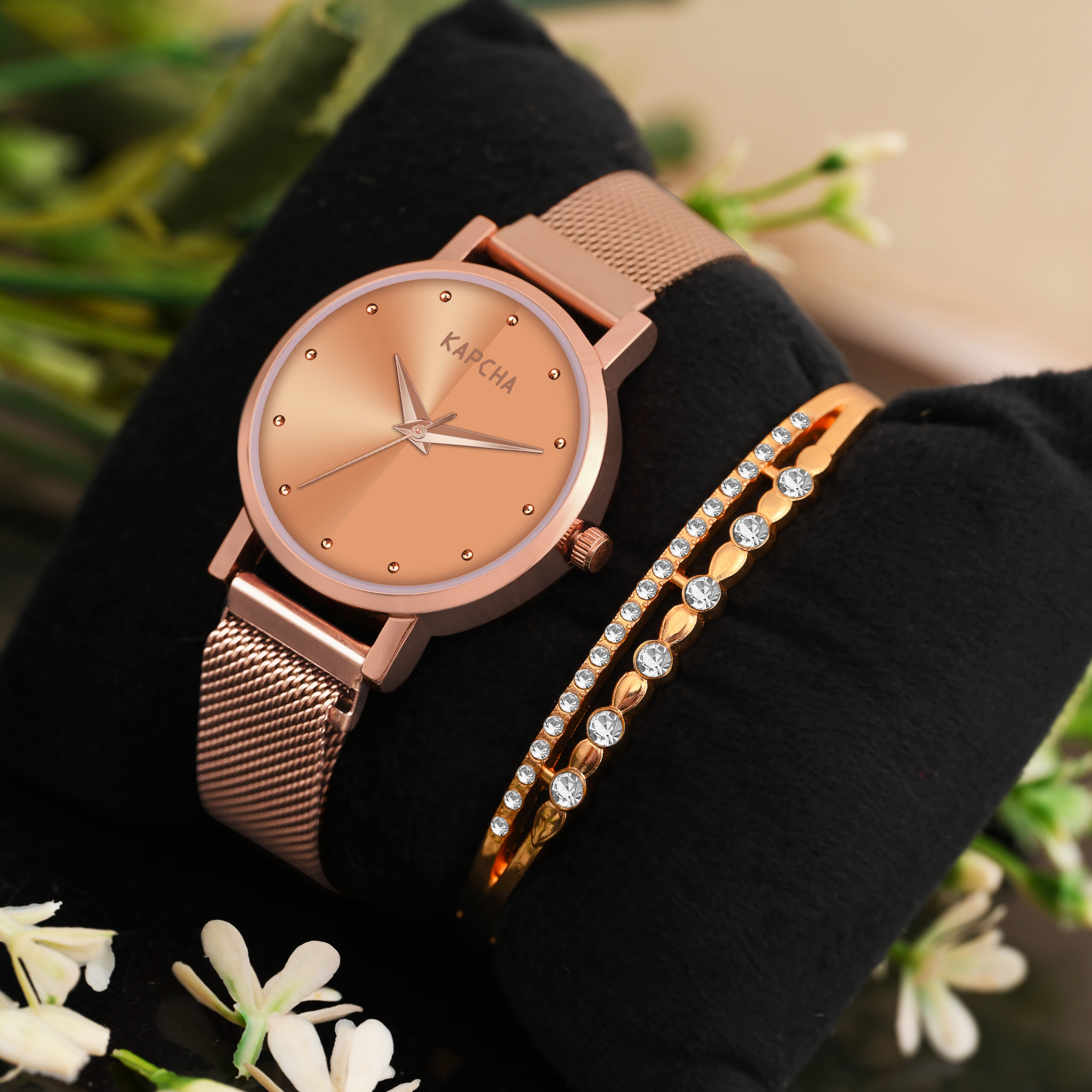 KAPCHA Chic Women's Chain Strap Watch with Golden Stone Gifting Bracelet Round Dial Shape, Quartz Movemen