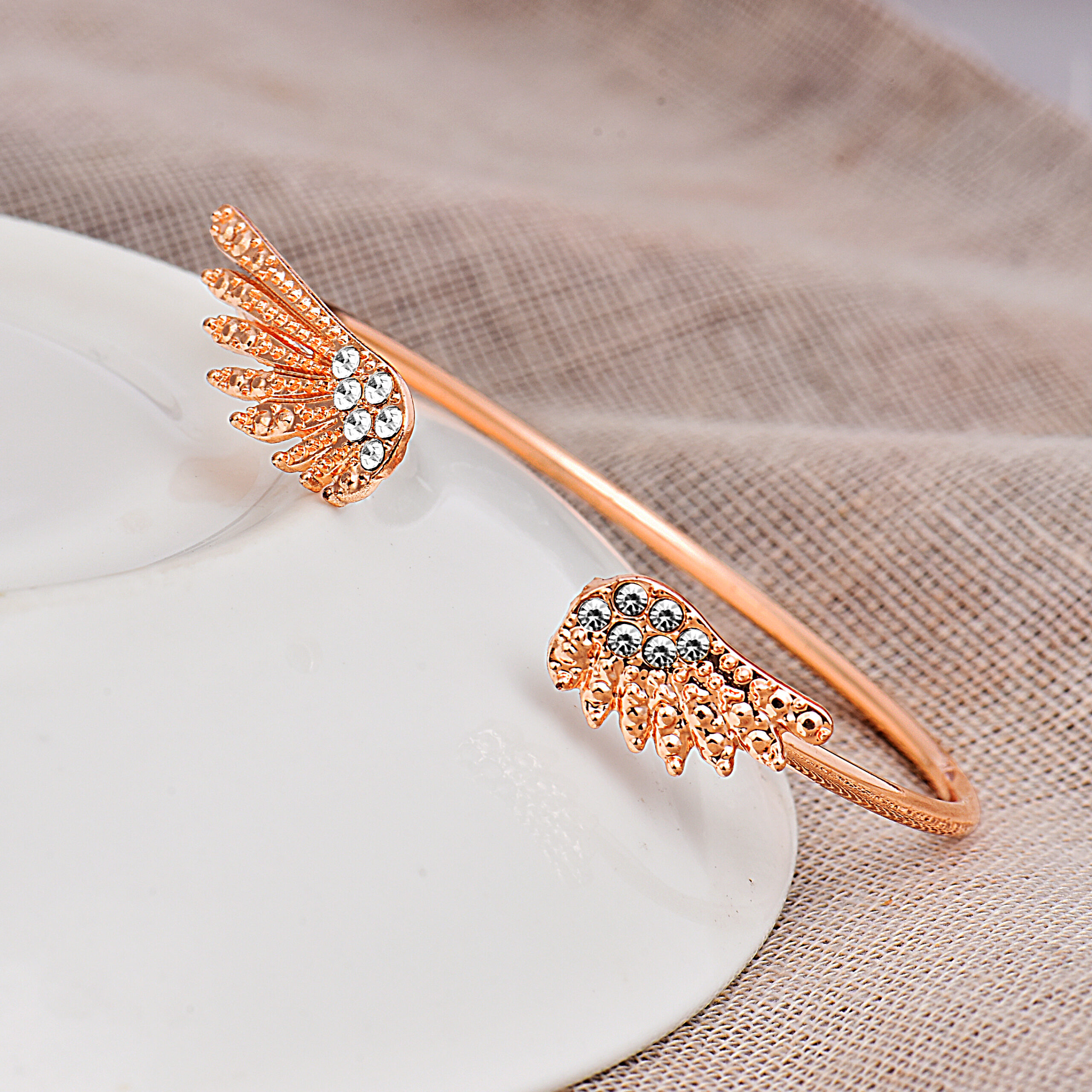 KAPCHA Luxury Women's Watch & Bracelet Set Elegant Rose Gold Quartz Wristwatch and 1 Piece Cuff Bangle Fashionable Gift Box - Image 3